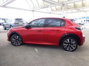 Photo 2 sur 9 - Peugeot 208 Puretech 100 CV GT BVM6