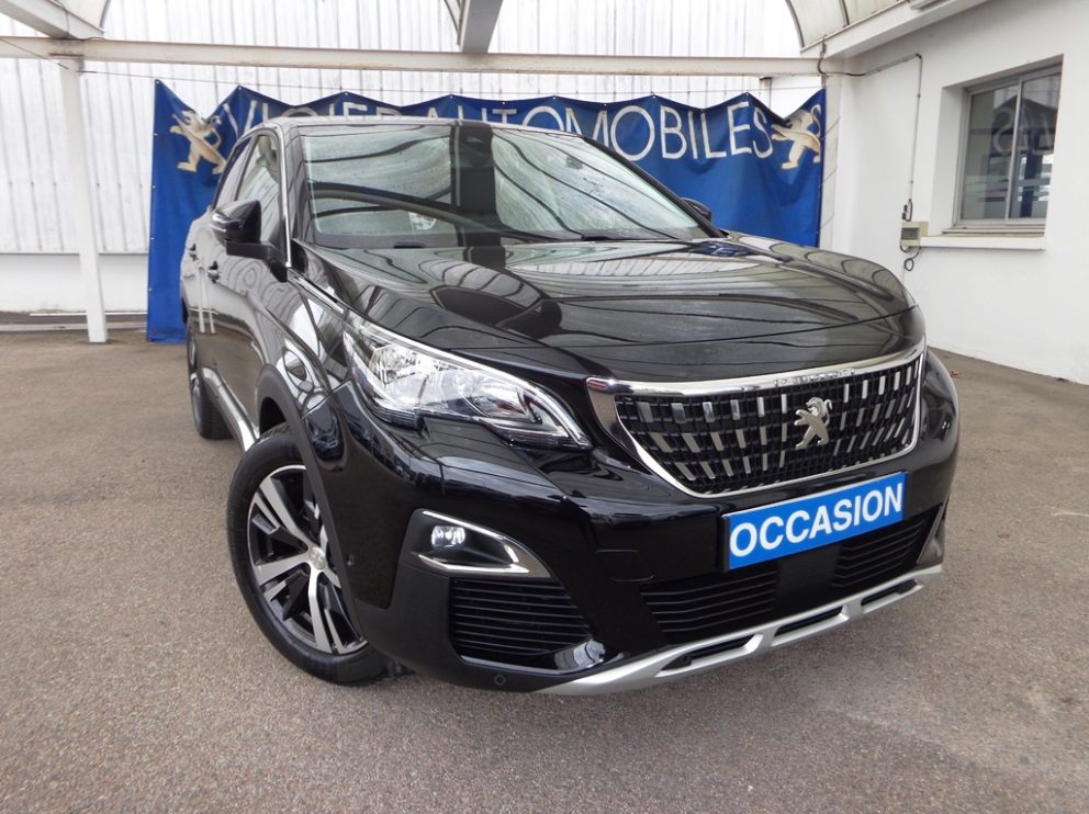 Photo 1 sur 11 - Peugeot 3008 BlueHDi 120 CV Allure BVM