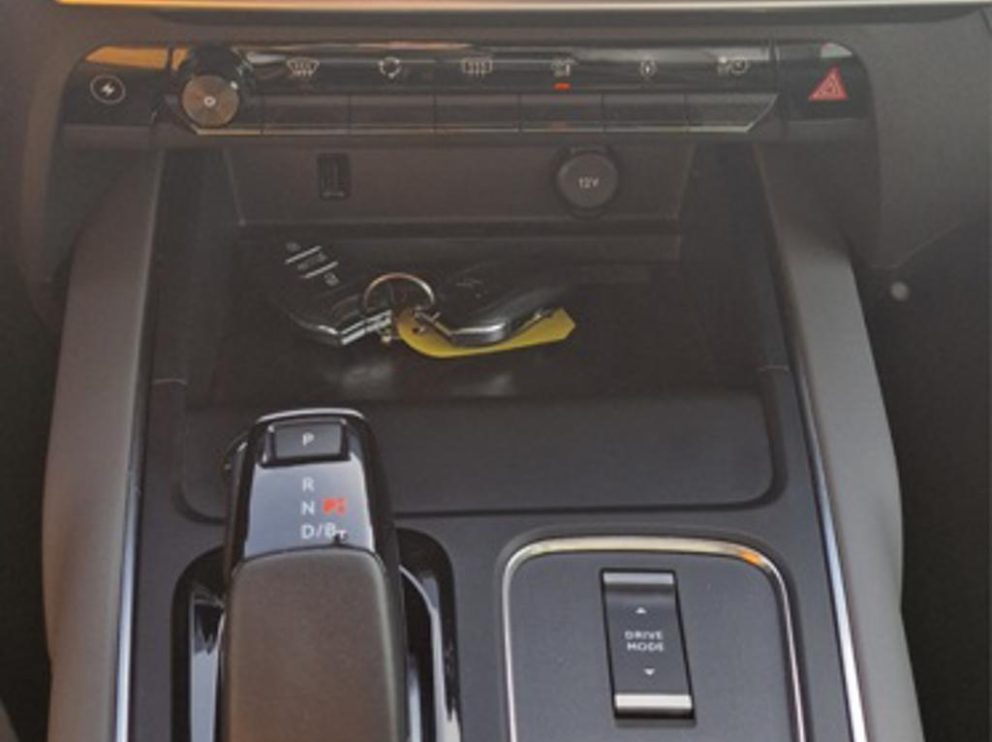 Citroën C5 AIRCROSS HYBRIDE 225 CV SHINE PACK - photo 12