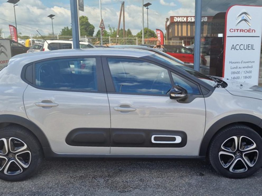 Citroën C3 B-HDI 100 CV PLUS - photo 2