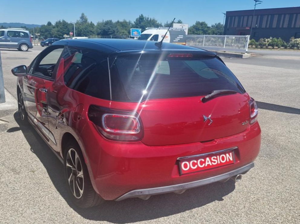 DS DS3 B-HDi 100 CV CONNECT-CHIC - photo 2