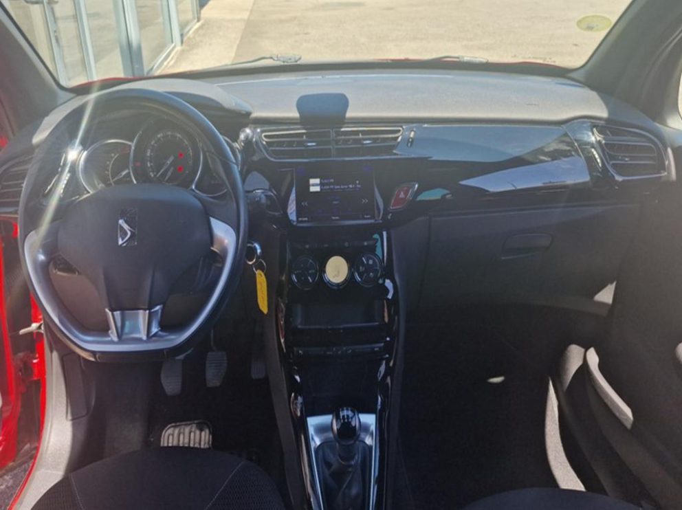 DS DS3 B-HDi 100 CV CONNECT-CHIC - photo 7