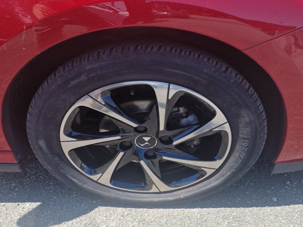 DS DS3 B-HDi 100 CV CONNECT-CHIC - photo 11