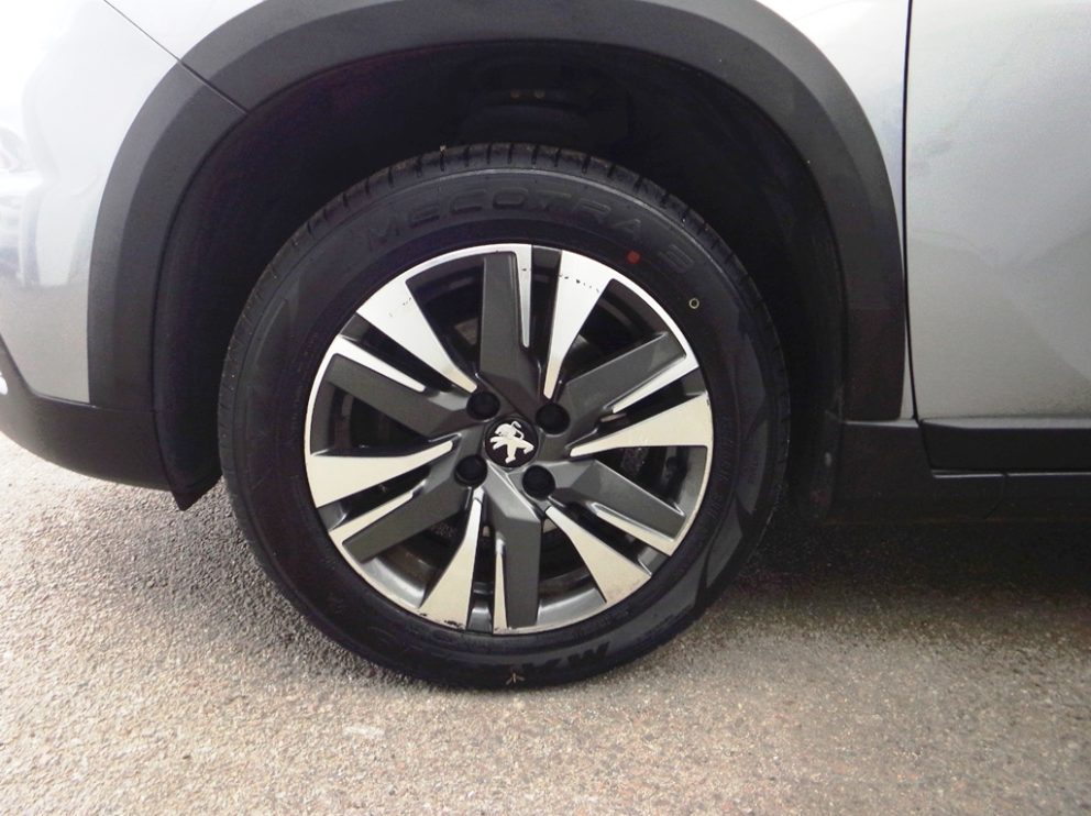 Peugeot 2008 BLUEHDI 100 CV ALLURE BUSINESS BVM - photo 13