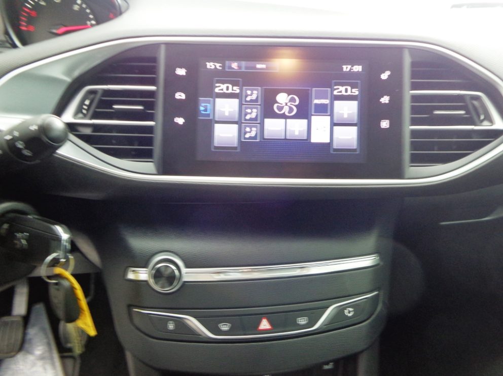 Peugeot 308 BLUEHDI 100 CV ACTIVE BVM - photo 5