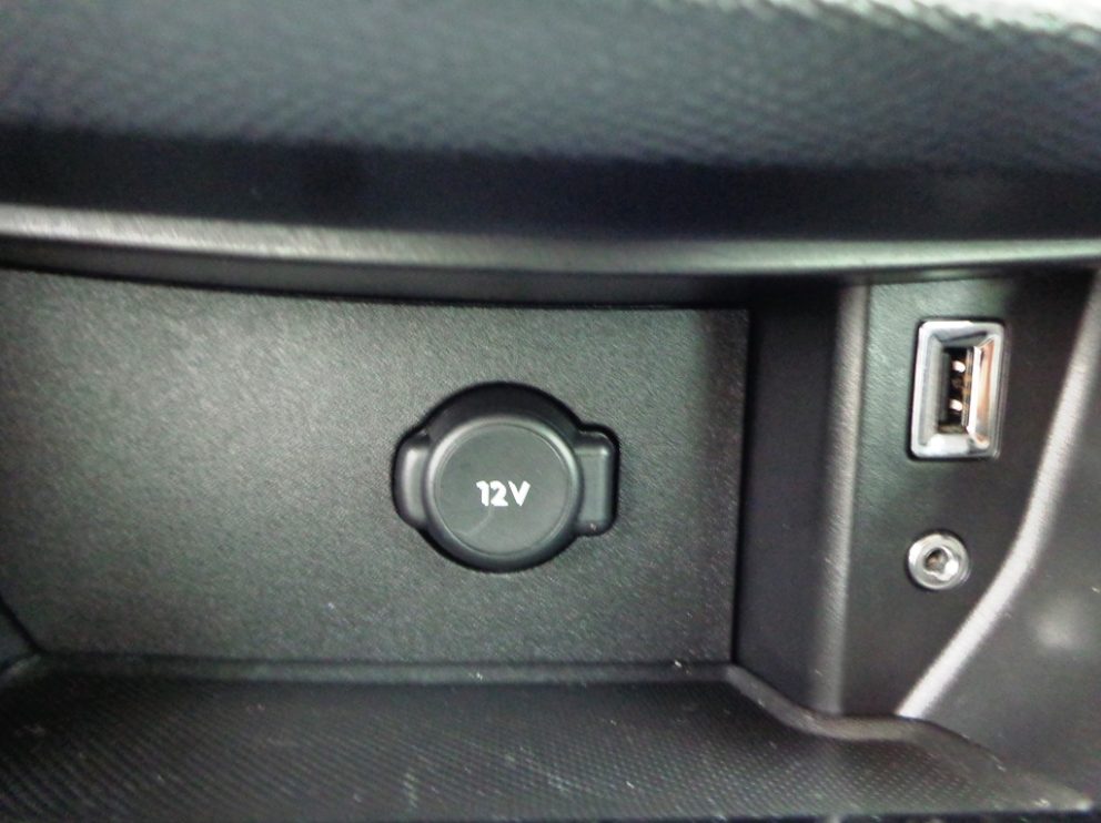 Peugeot 308 BLUEHDI 100 CV ACTIVE BVM - photo 6