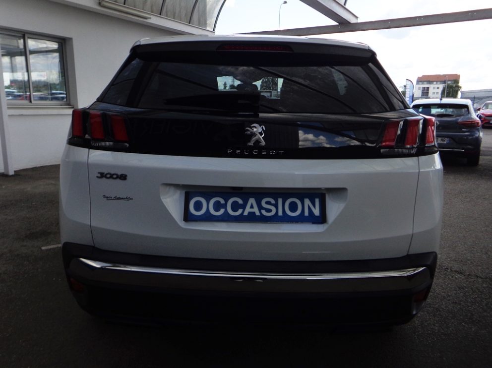 Peugeot 3008 BLUEHDI 130 CV ALLURE BVM - photo 10