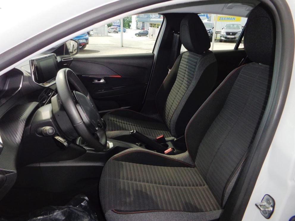 Peugeot 208 PURETECH 75 CV LIKE BVM - photo 4