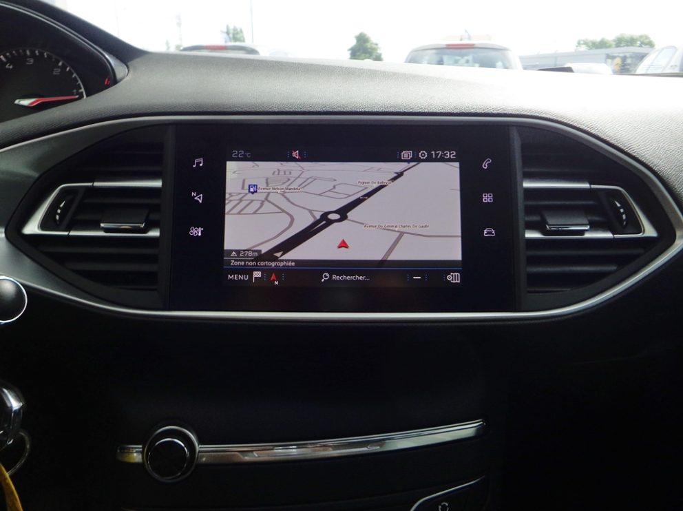 Peugeot 308 BLUEHDI 100 CV ACTIVE BVM - photo 5