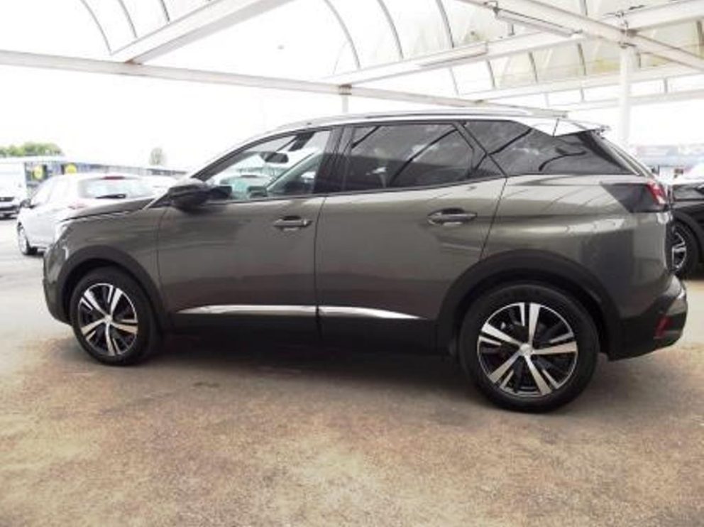 Peugeot 3008 BLUEHDI 130 CV ALLURE EAT8 - photo 2