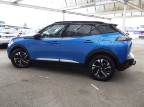 Peugeot 2008 BLUEHDI 130 CV GT LINE EAT8 - photo 2