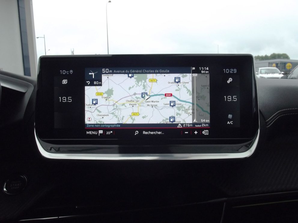 Peugeot 2008 BLUEHDI 130 CV GT LINE EAT8 - photo 4