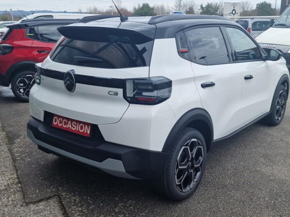 Citroën C3 1.2 TURBO MAX - photo 2