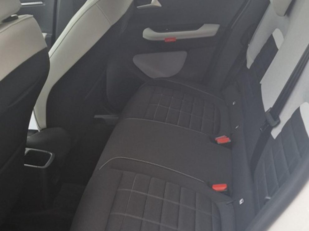 Citroën C3 1.2 TURBO MAX - photo 7