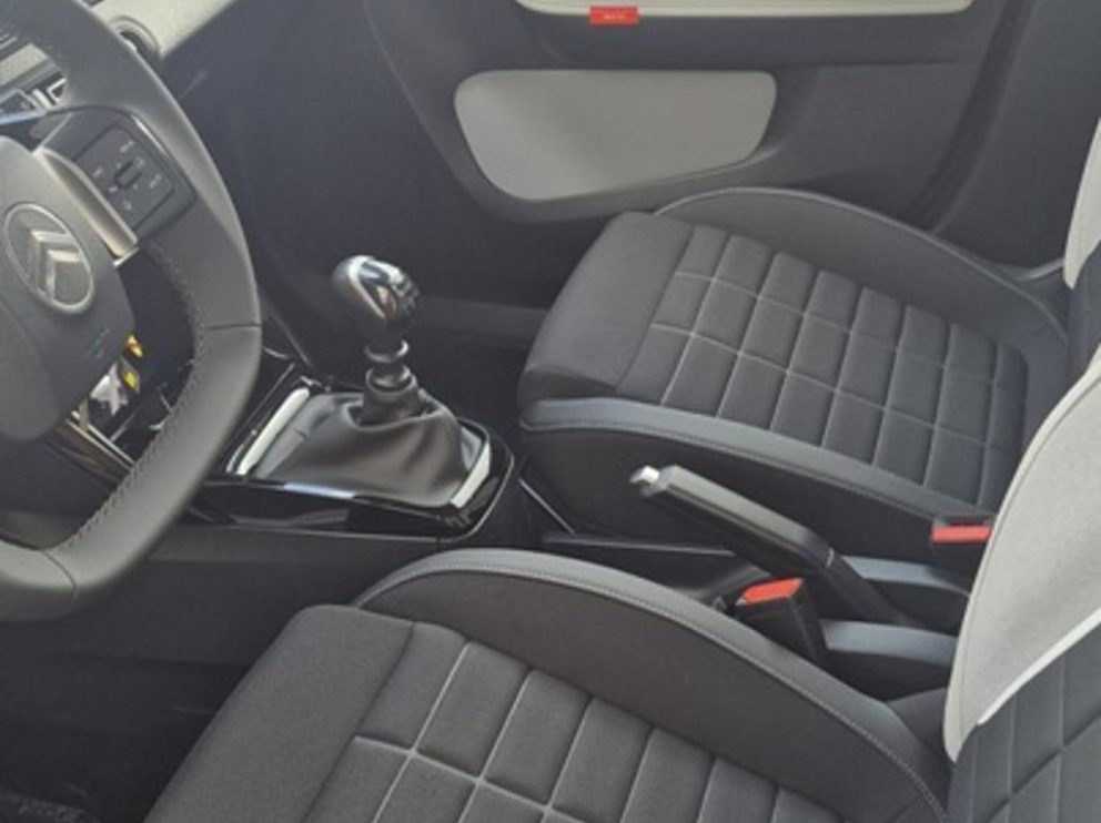 Citroën C3 1.2 TURBO 100 CV MAX - photo 6