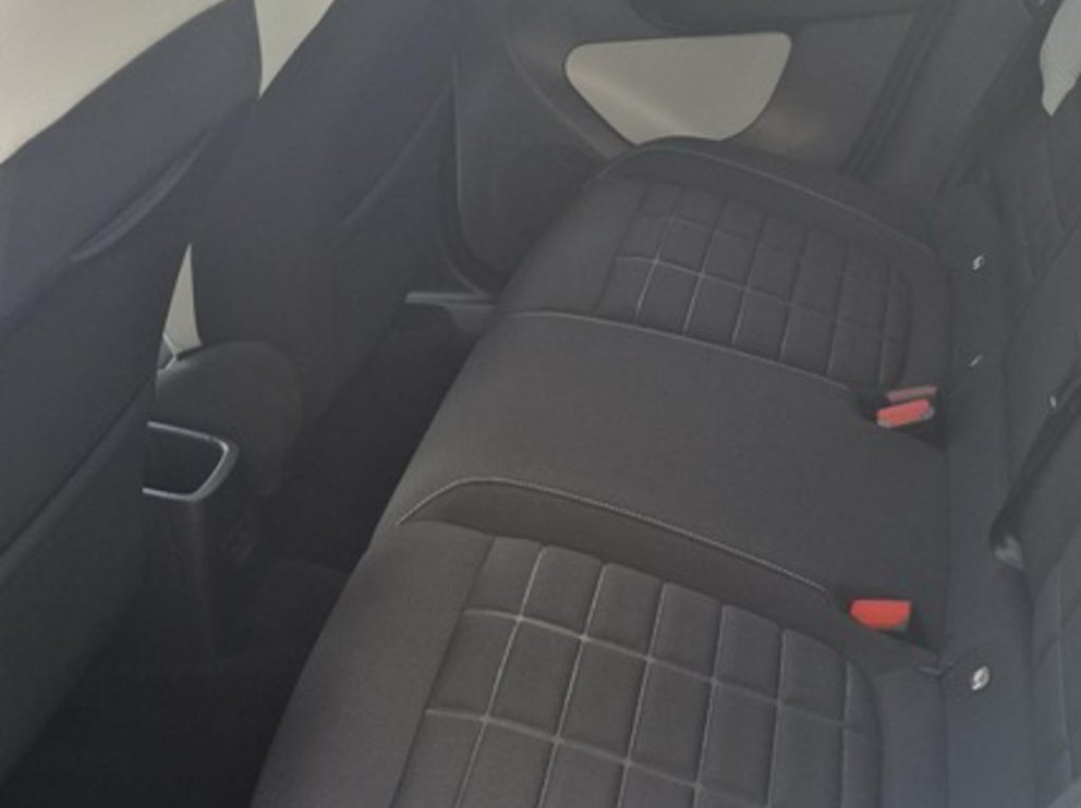 Citroën C3 1.2 TURBO 100 CV MAX - photo 9