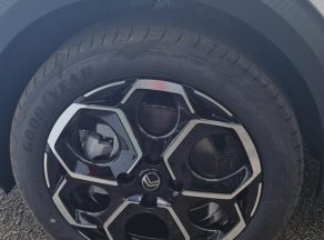 Citroën C3 1.2 TURBO 100 CV MAX - photo 11