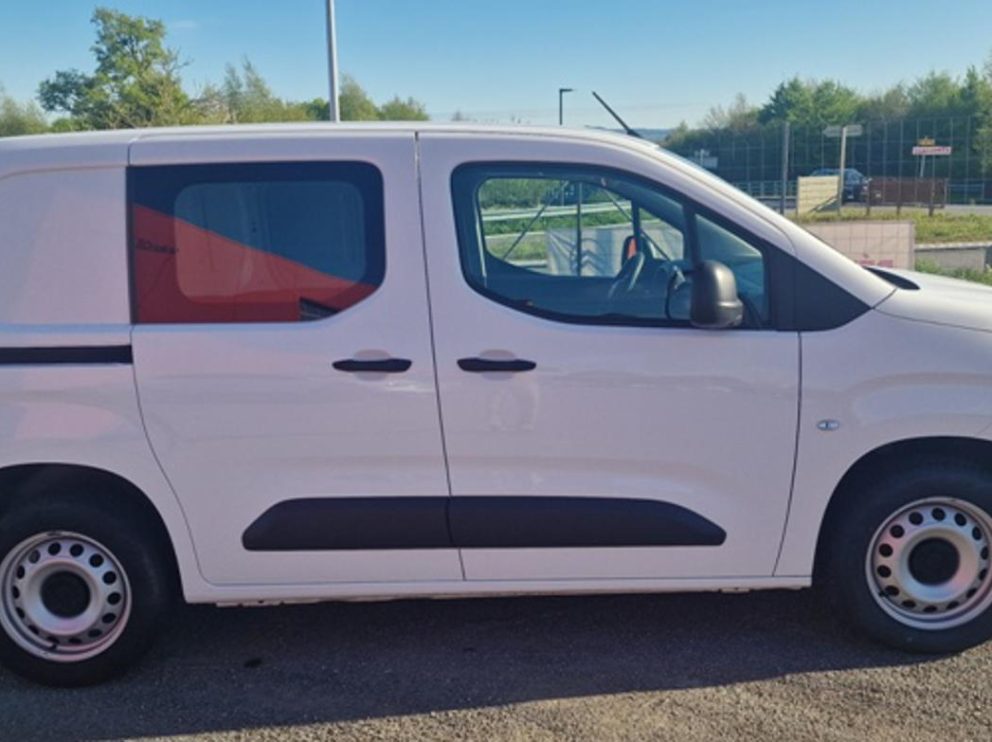 Citroën BERLINGO VAN B-HDI 130 CV CLUB - photo 3