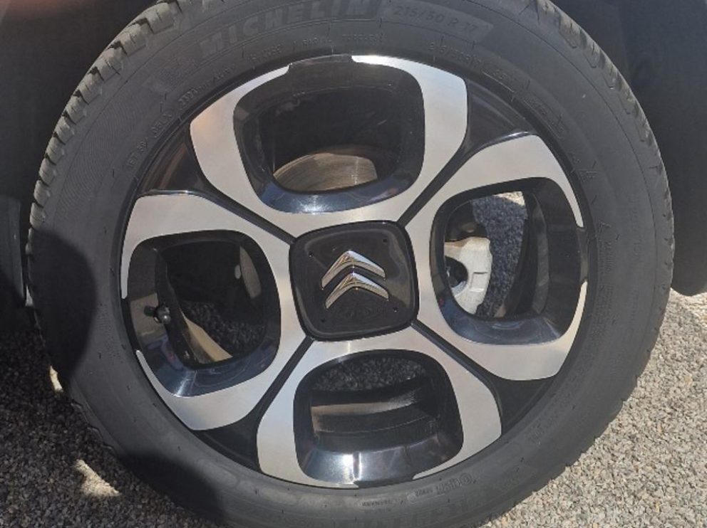 Citroën C3 AIRCROSS B-HDI 120 CV EAT6 SHINE - photo 12