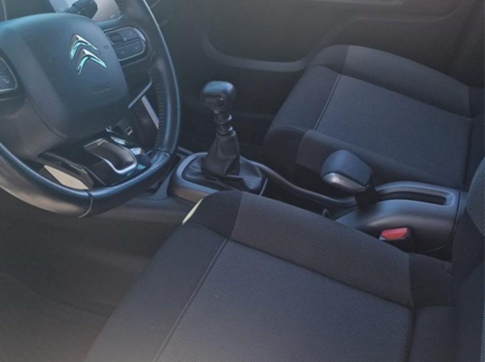 Citroën C3 AIRCROSS B-HDI 100 CV SHINE - photo 6