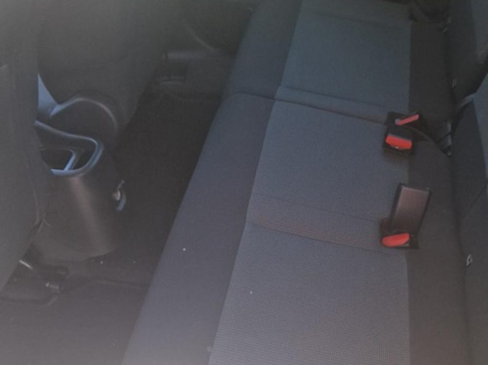 Citroën C3 AIRCROSS B-HDI 100 CV SHINE - photo 9