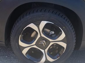 Citroën C3 AIRCROSS B-HDI 100 CV SHINE - photo 11