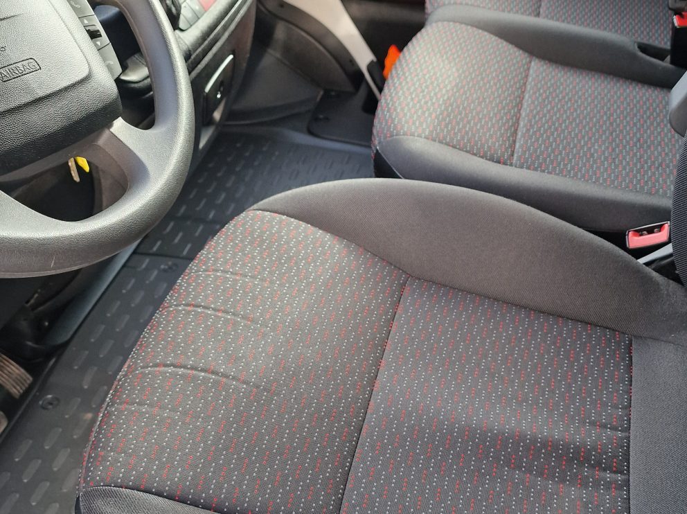 Peugeot BOXER 2.2 HDI 140 CV PACK ASPHALT - photo 6
