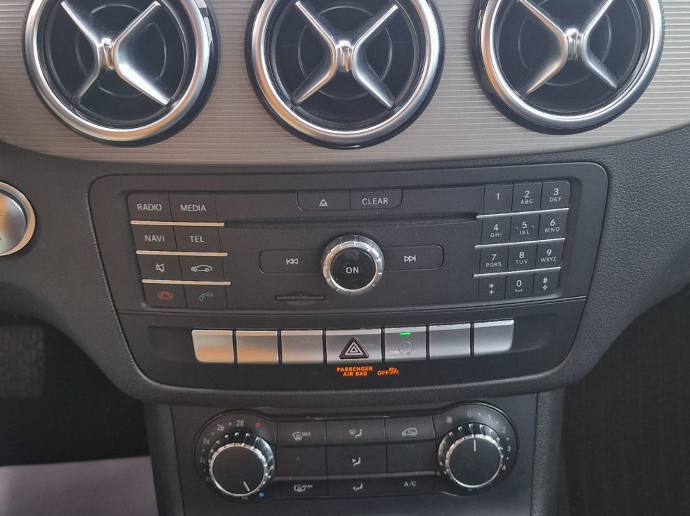 Mercedes-Benz CLASSE B 160 D 90 CV INSPIRATION - photo 11