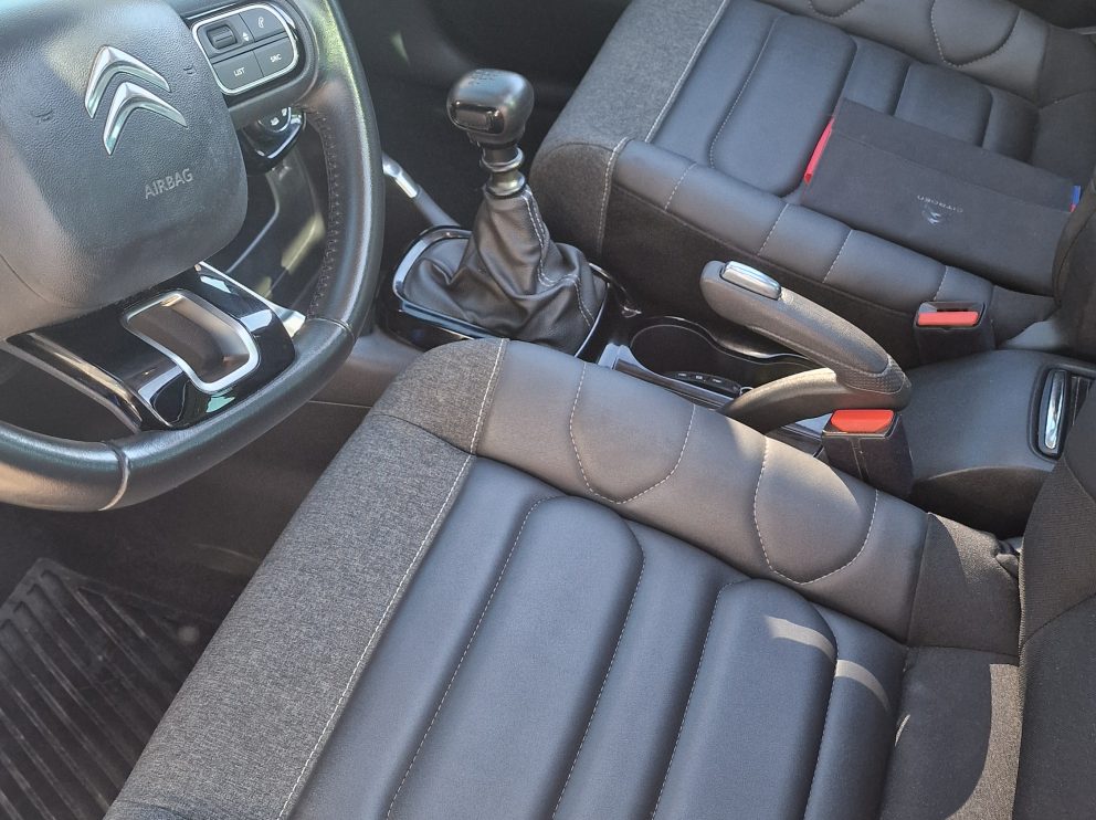 Citroën C3 AIRCROSS B-HDI 110 CV SHINE PACK - photo 6