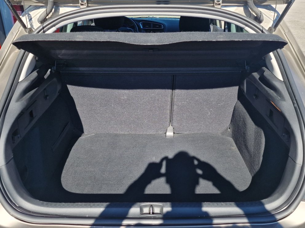 Citroën C4 B-HDI 100 CV MILLENIUM - photo 10