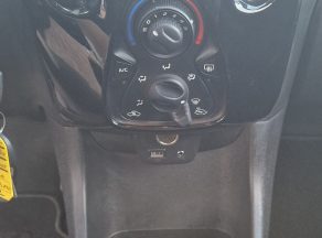 Citroën C1 VTI 72 CV FEEL - photo 9