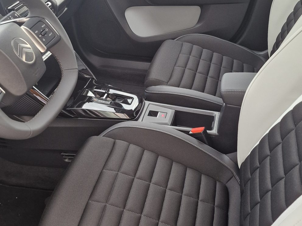 Citroën C3 AIRCROSS NEW HYBRIDE 145 CV E-DCS6 MAX - photo 6