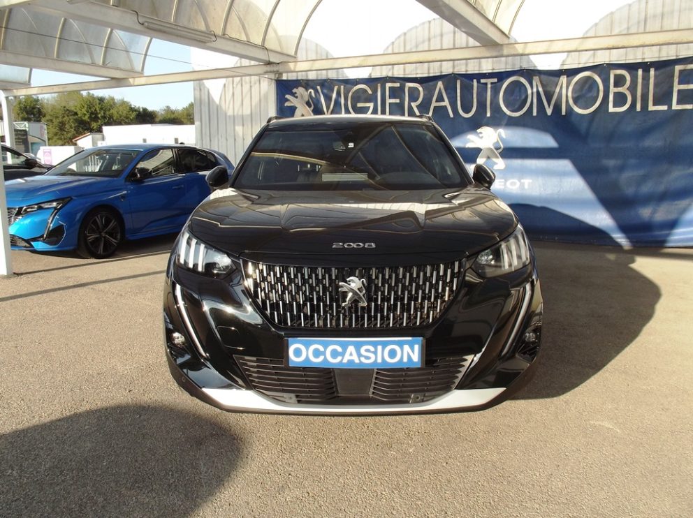 Peugeot 2008 BLUEHDI 130 CV GT  EAT8 - photo 2