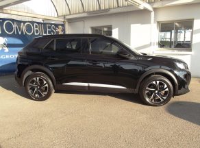 Peugeot 2008 BLUEHDI 130 CV GT  EAT8 - photo 3