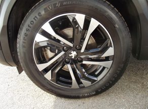 Peugeot 2008 BLUEHDI 130 CV GT  EAT8 - photo 12