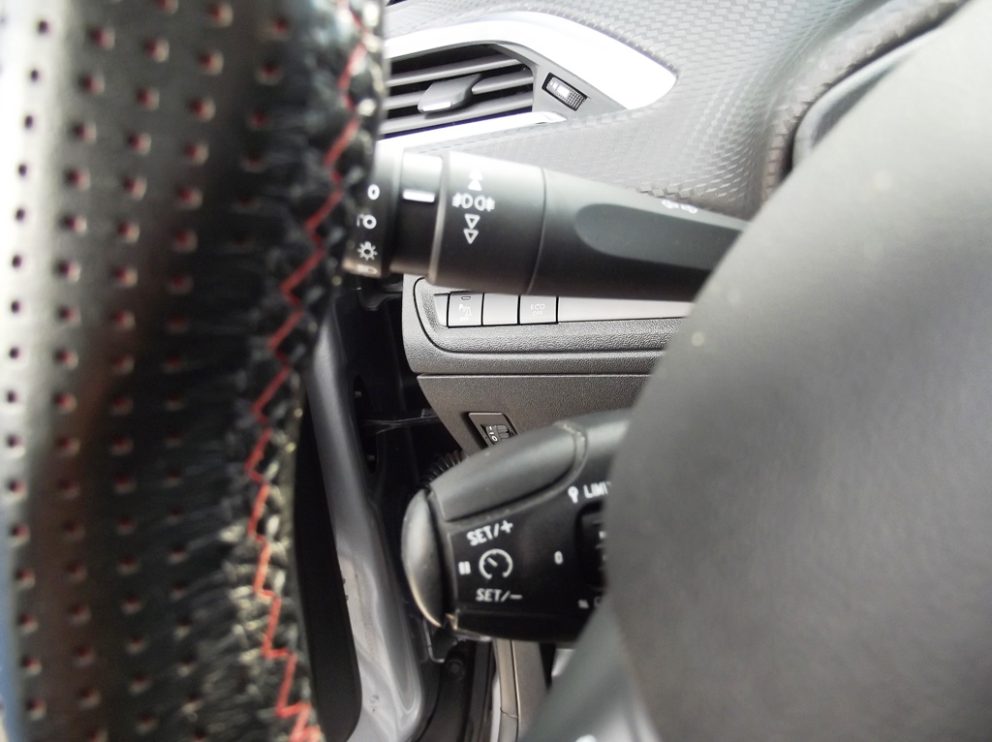 Peugeot 2008 BLUEHDI 120 CV GT LINE EAT6 - photo 6