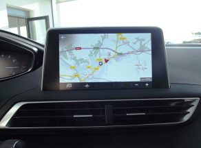 Peugeot 3008 PURETECH 130 CV ALLURE PACK EAT8 - photo 6