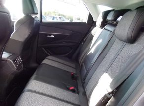 Peugeot 3008 PURETECH 130 CV ALLURE PACK EAT8 - photo 12