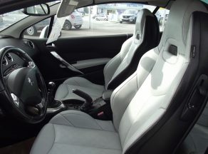 Peugeot 308 CC 163 CV HDI ROLAND GARROS BVM - photo 4