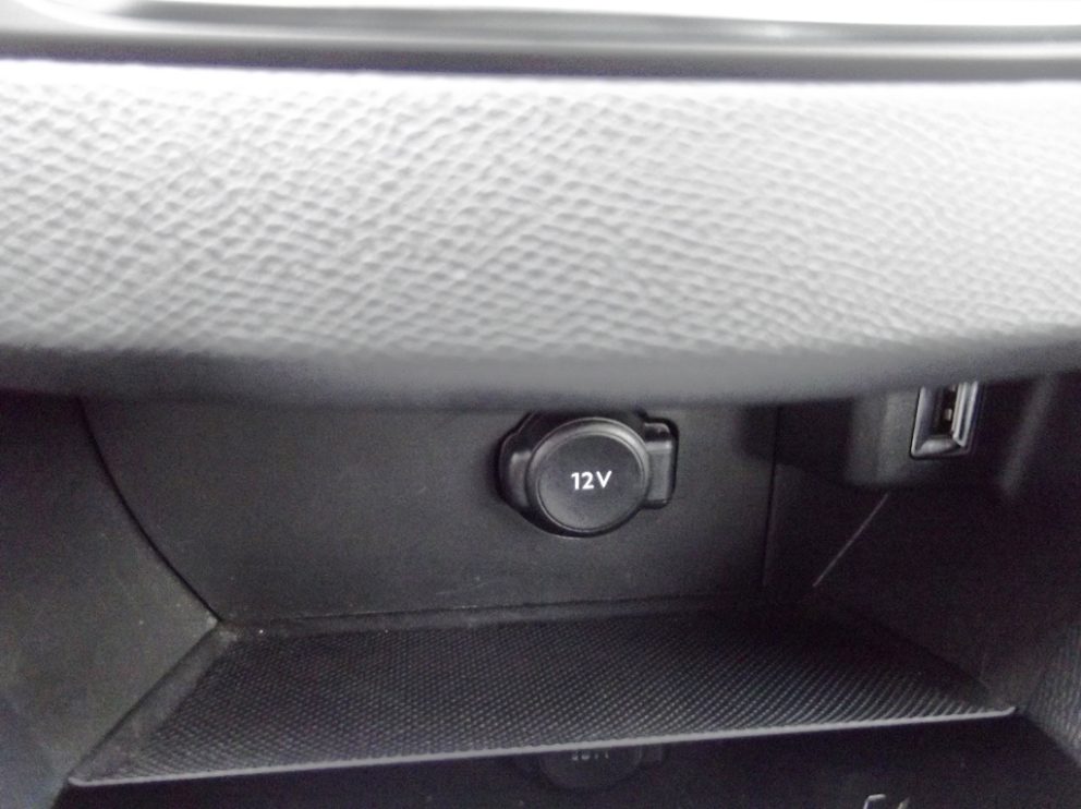 Peugeot 308 SW 1.5 BLUEHDI 130 CV ACTIVE BUSINESS BVM - photo 9