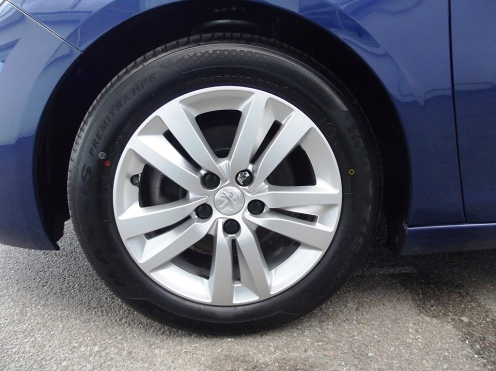 Peugeot 308 SW 1.5 BLUEHDI 130 CV ACTIVE BUSINESS BVM - photo 14