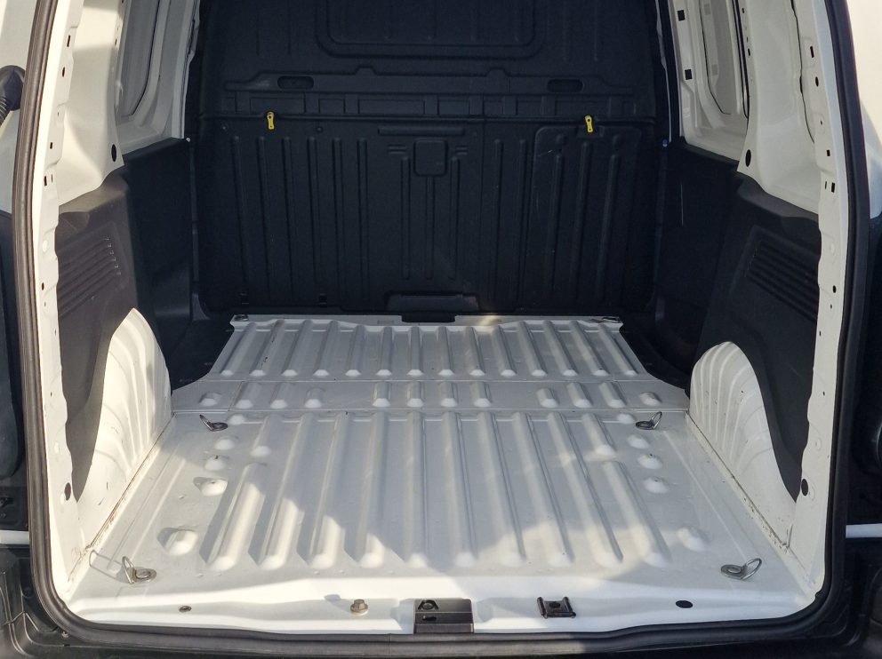 Citroën BERLINGO VAN B-HDI 100 CV CLUB - photo 8