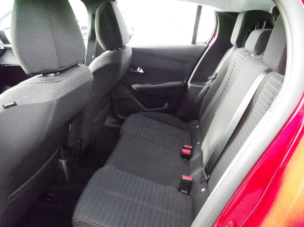 Peugeot 208 BLUEHDI 100 CV ACTIVE PACK BVM - photo 10