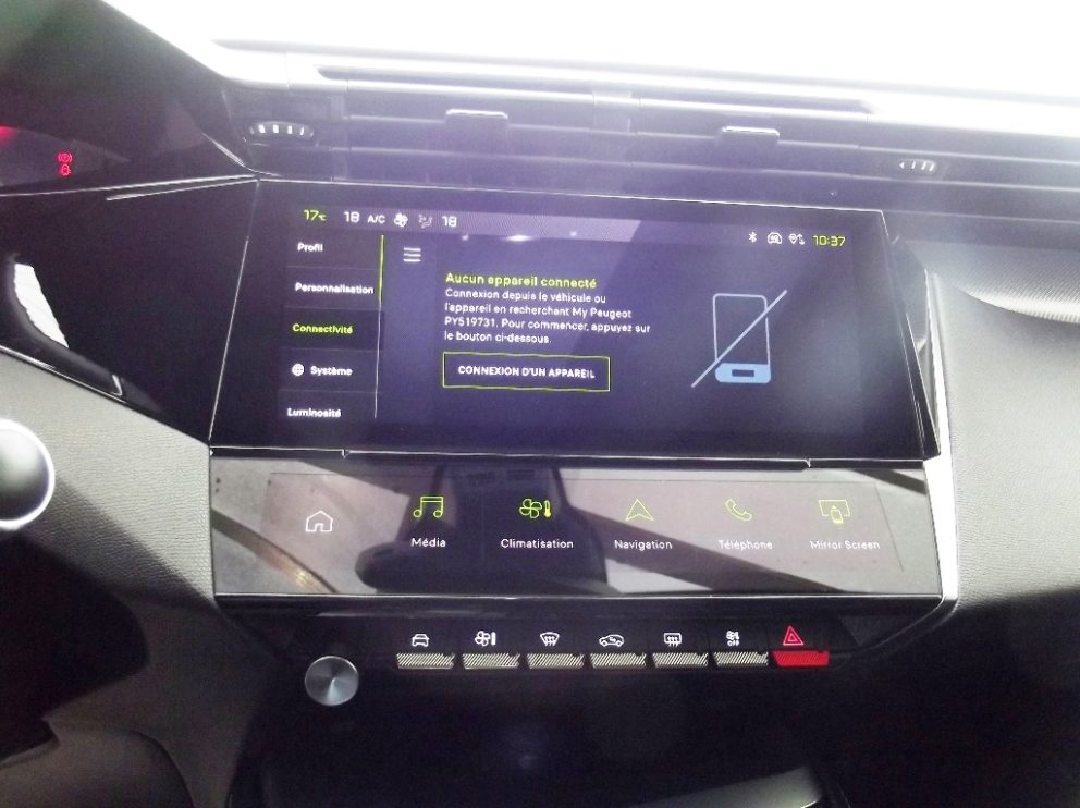 Peugeot 308 SW BLUEHDI 130 CV GT  EAT8 - photo 9