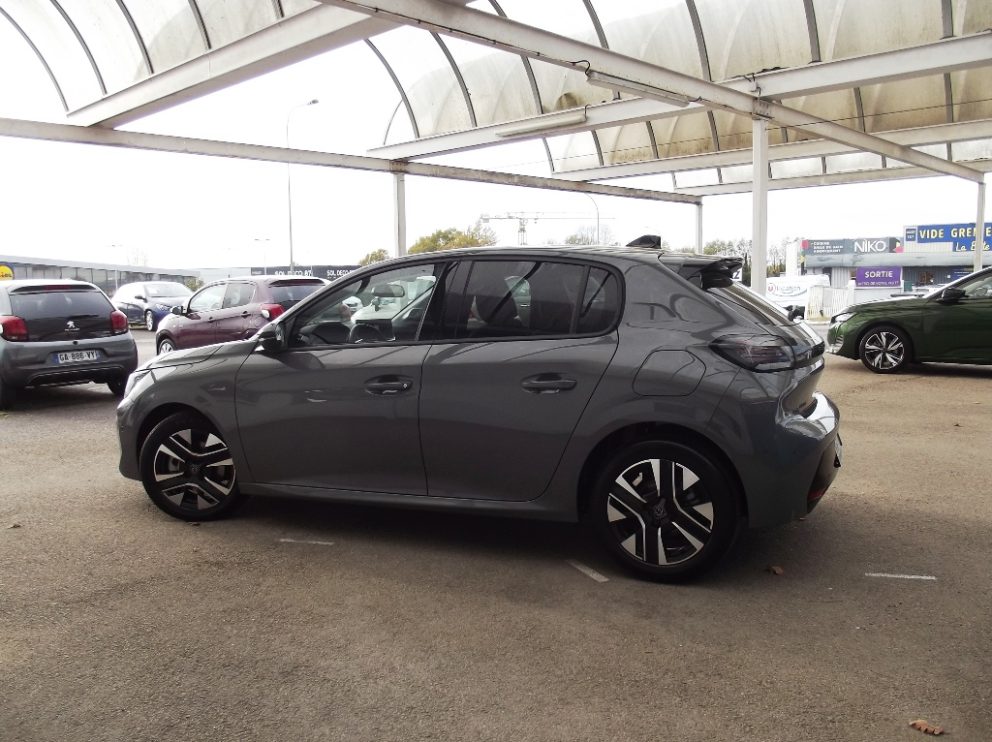 Peugeot 208 1.2 i 100 CV ALLURE BVM - photo 3