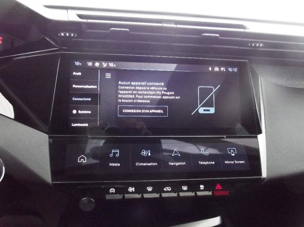 Peugeot 308 BLUEHDI 130 CV ALLURE BVM - photo 6