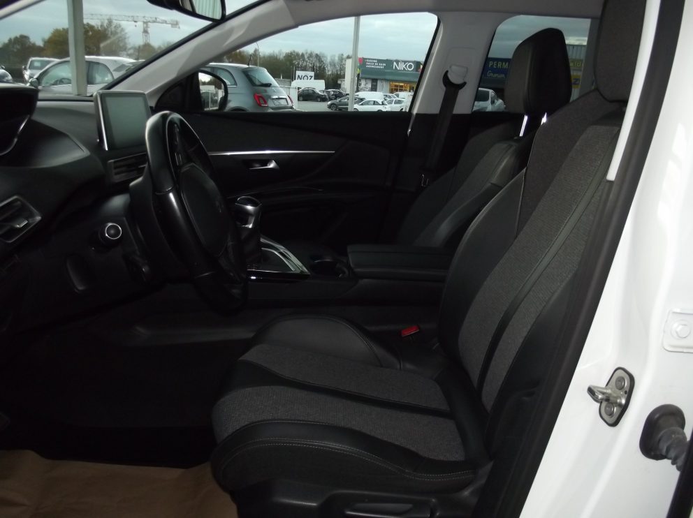 Peugeot 5008 BLUEHDI 130 CV ALLURE BVM - photo 4