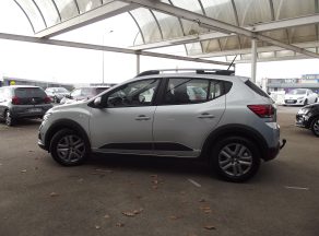 Dacia SANDERO III  TCE 90 CV STEPWAY CONFORT BVM - photo 2