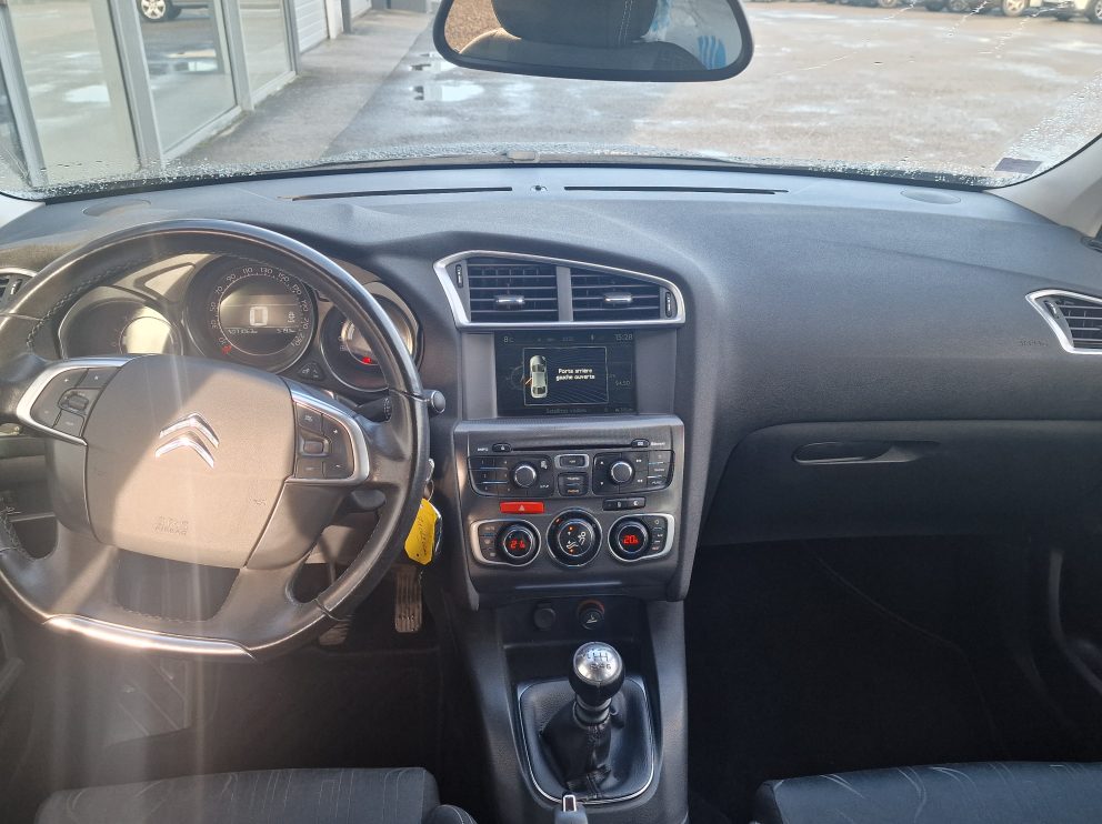 Citroën C4 E-HDI 115 CV MILLENIUM - photo 7