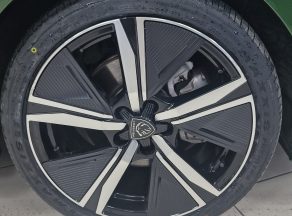 Peugeot 308 B-HDI 130 CV EAT8 GT - photo 11